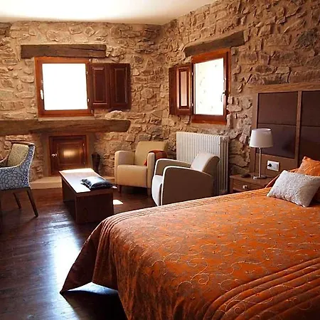 Real La Almazuela Hotel 4*