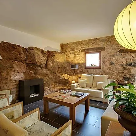 Hotel Real La Almazuela Montenegro de Cameros