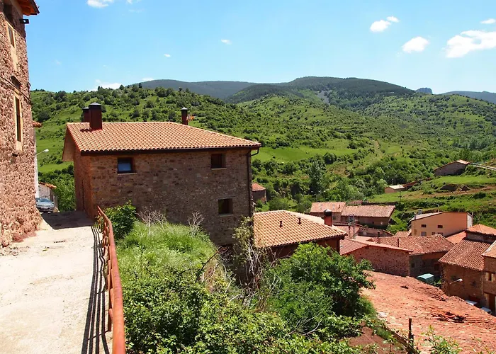 Real La Almazuela מלון Montenegro de Cameros