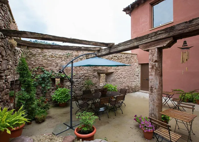 מלון Real La Almazuela Montenegro de Cameros